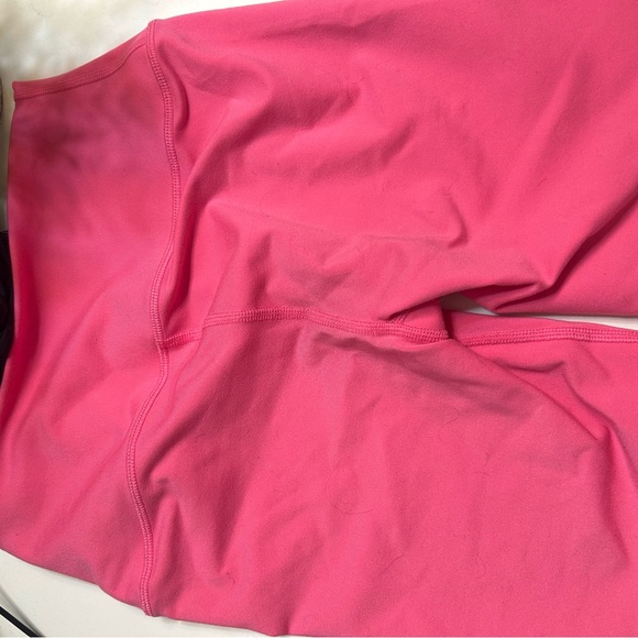 Ali Yoga biker shorts - Picture 2 of 2